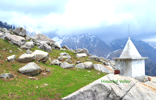 Triund Trek - Himachal Valley